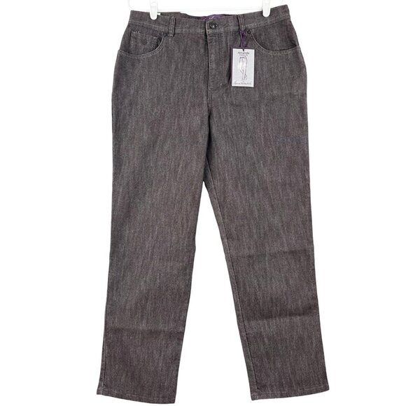 Gloria Vanderbilt Women's Classic Fit Brown Jeans Sz 14S Amanda Tapered Leg NWT - Picture 1 of 12